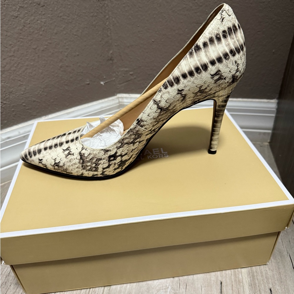 Michael Kors Snakeskin Pattern Heels